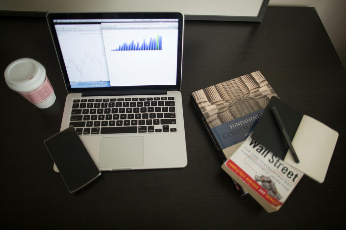 Exploring the Pros and Cons of Robo-Advisors for Wealth Management